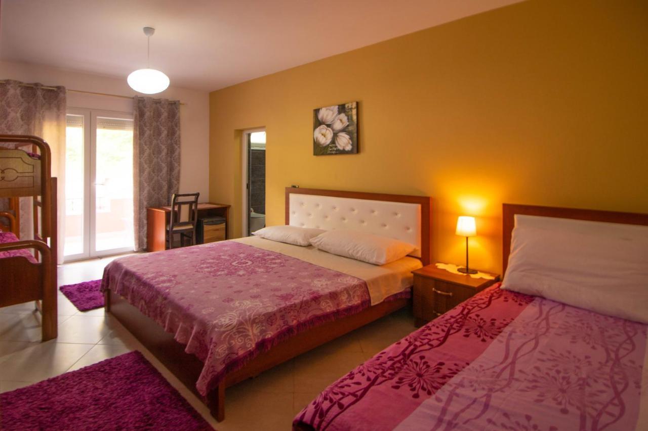 Kalaja Inn Крує Екстер'єр фото