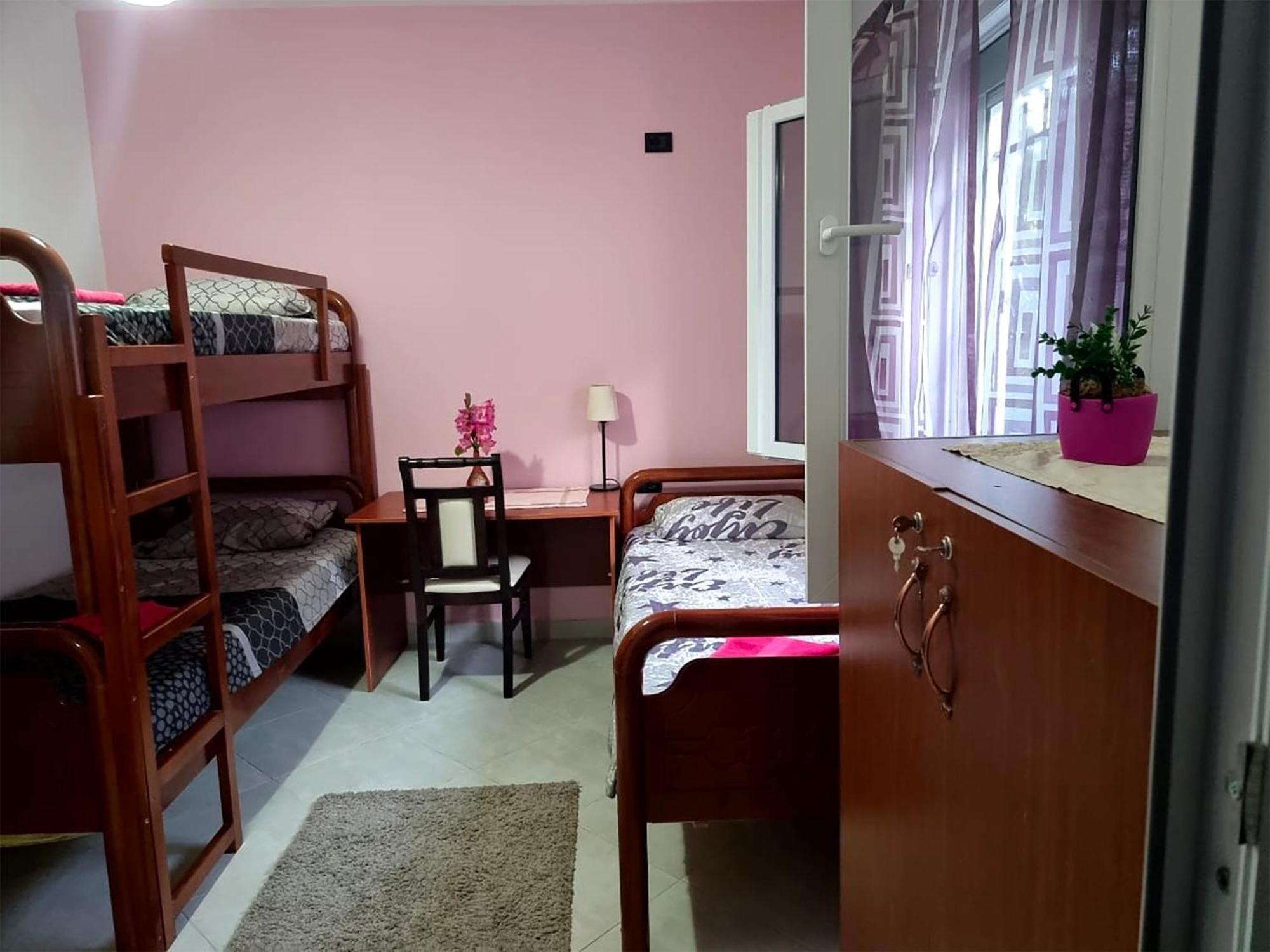 Kalaja Inn Крує Екстер'єр фото