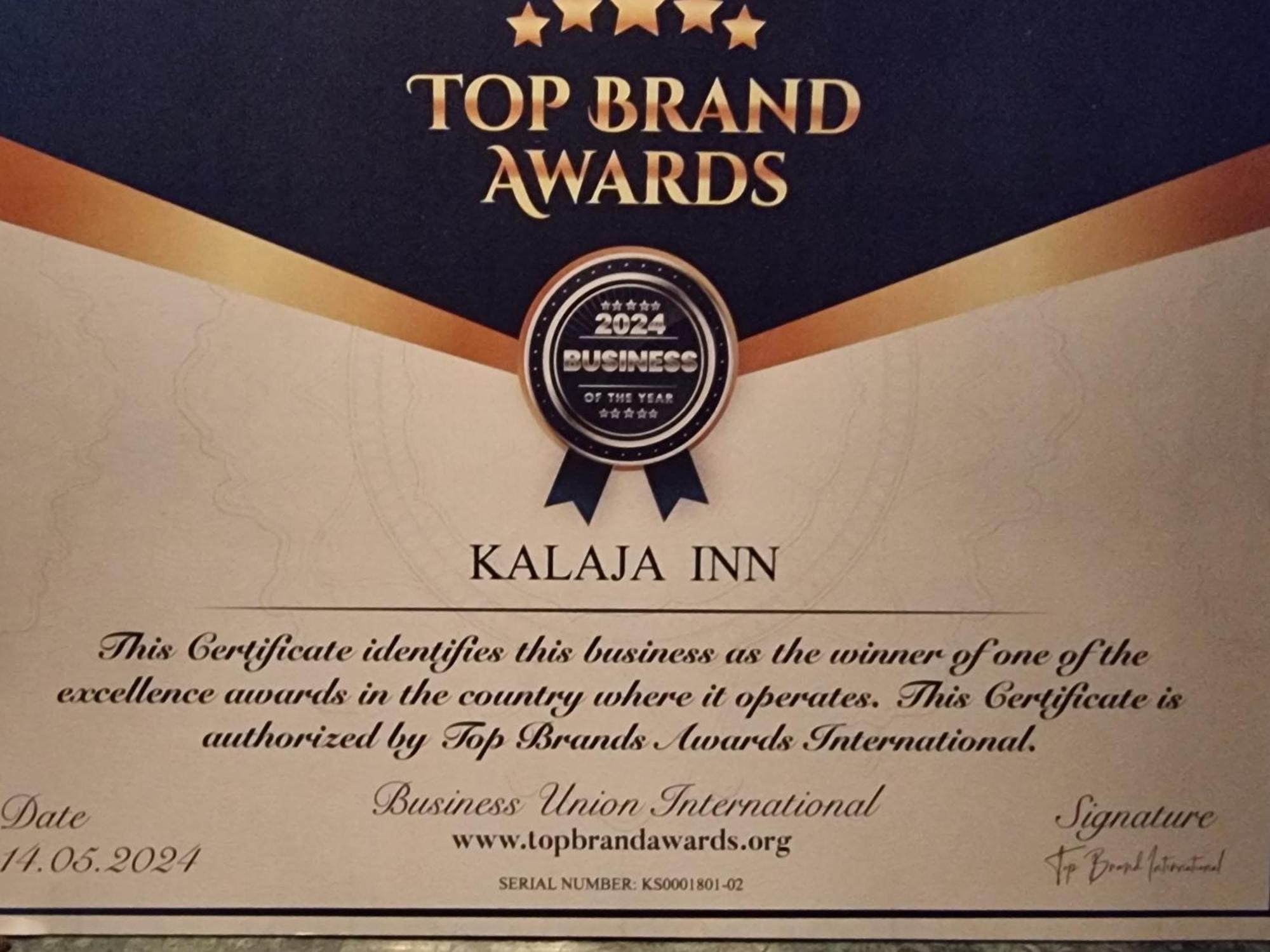 Kalaja Inn Крує Екстер'єр фото